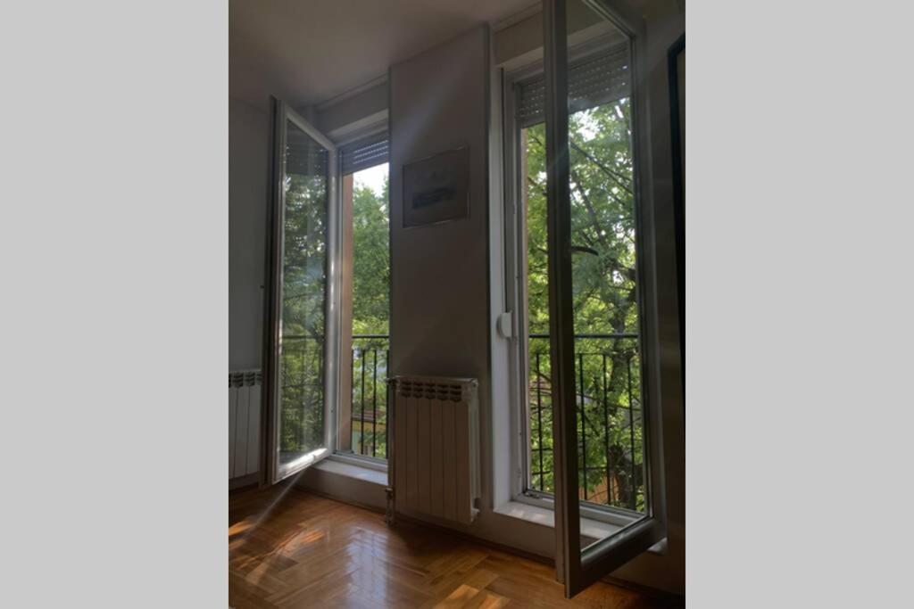 Renovated Cozy Studio 7 At Top Location - Available For Long Term Rentals نوفي ساد المظهر الخارجي الصورة